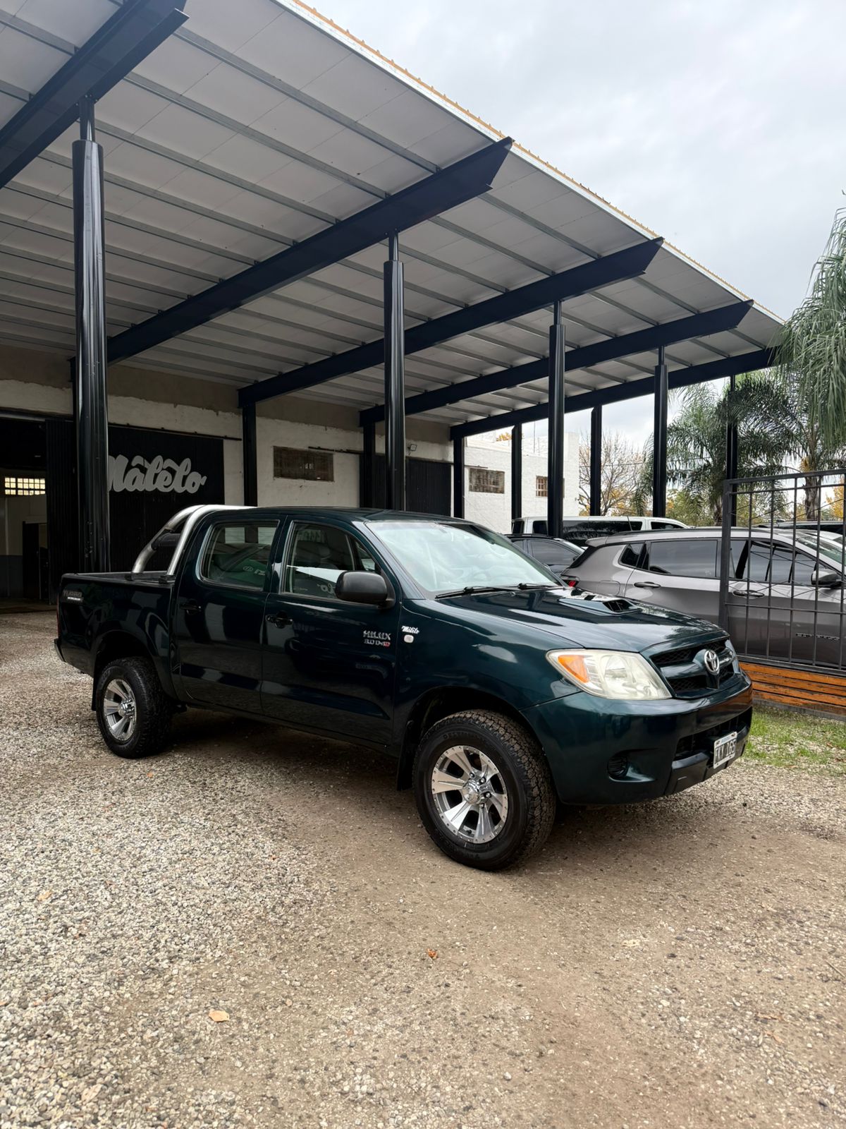 TOYOTA - HILUX DX 2.5 4X2  - MANUAL   - 2007